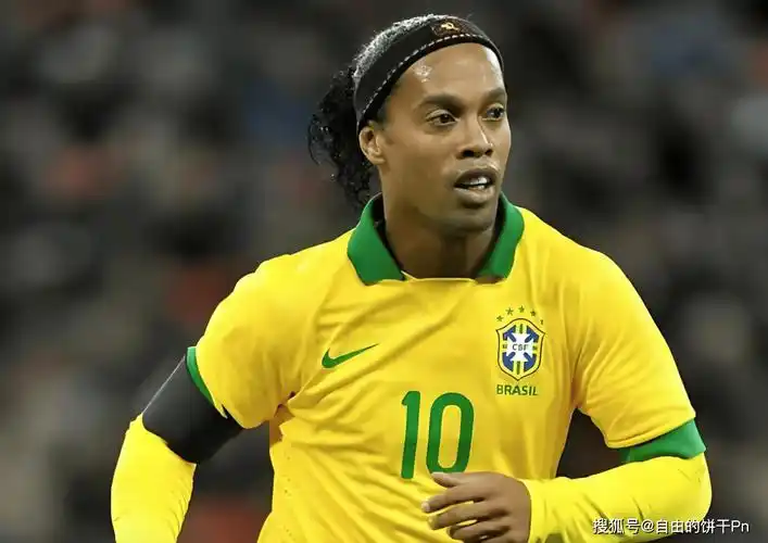 作为职业足 作为职业足