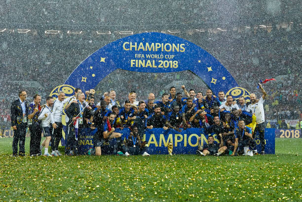 在传递着巴 在传递着巴